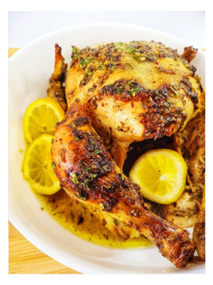Foto principal de Pollo asado con ajos, mantequilla y finas hierbas