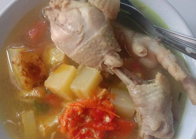 Soto ayam bening