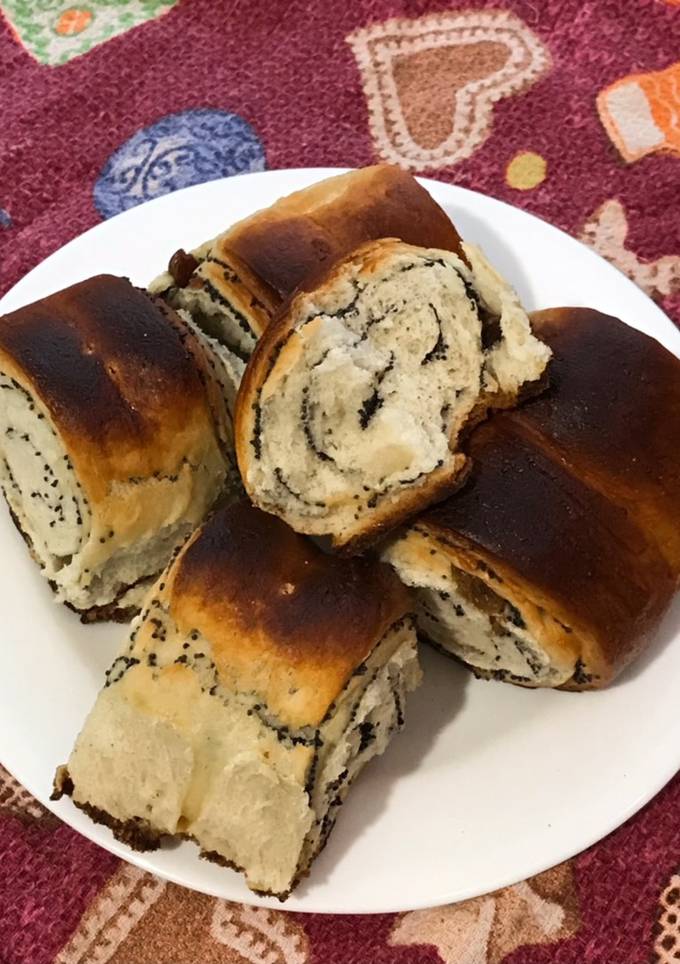 Булочки з маком