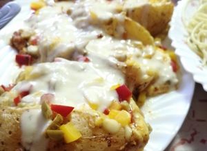 صورة لوصفة الكومبير التركي (بطاطس مشوية في الفرن بحشو على مزاجك) 🥔💕💕💕