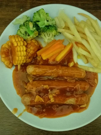 Langkah Mudah untuk Membikin Resep Steak sosis barbeque😋 yang Bikin Ngiler Anti Ribet, Menggugah Selera