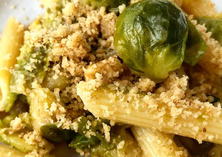 Penne con cavoletti di Bruxelles