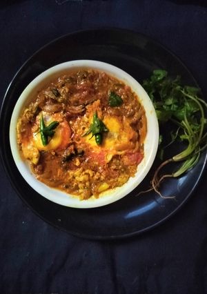 A picture of Coriander leaves egg lababdar.