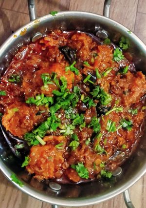A picture of Rogan Josh Soya chaap.
