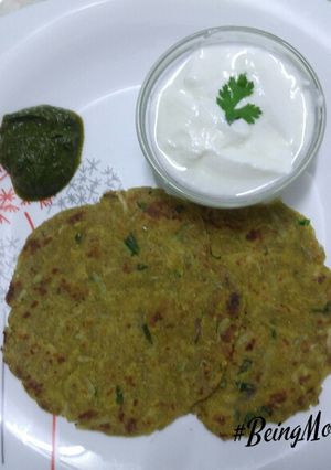 A picture of Bajra-Raddish paratha.