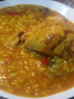 Una foto de Arroz caldoso con pollo