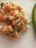 Puré de ñame con camarones al ajillo