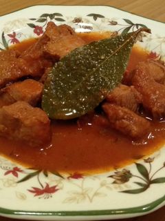 Una foto de Guiso de pavo con tomate