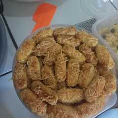 Kastengel Keju edisi kuker lebaran rasanya mantul pokoke 😍😍 রেসিপির প্রধান ছবি