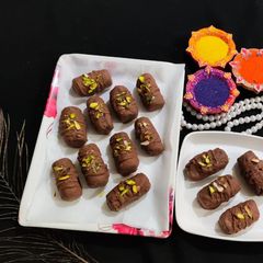 A picture of No oven no flour Instant chocolate roll (festival special).