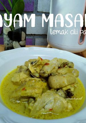 Gambar Ayam masak lemak cili padi