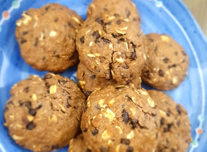 Hình của món Bánh quy chocolate yến mạch bằng nồi chiên không dầu.