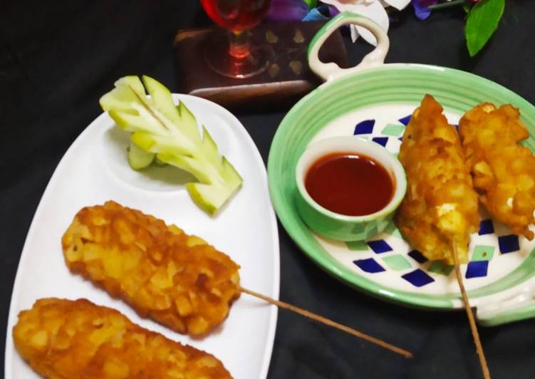 Recipe of Any-night-of-the-week পনির পটাটো স্কুয়ার হট্ ডোগ paneer potato skewers hotdog recipe