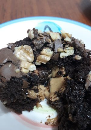 Una foto de Volcán de chocolate con mantequilla de maní