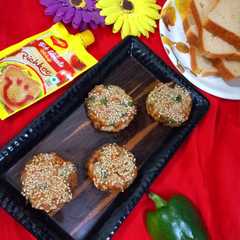 वेज ब्रेड गोल्ड काॅइन्स (Veg Bread Gold Coins ki recipe in hindi)-レシピのメイン写真