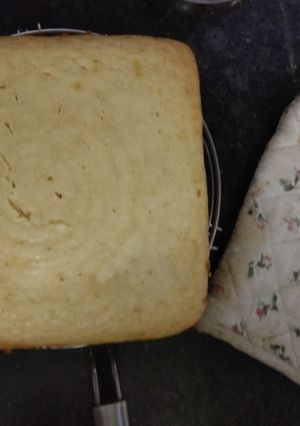 A picture of Vanilla Sponge Cake -1 Without Oven.