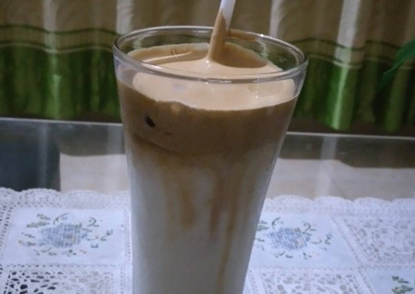 Dalgona coffee
