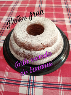 Una foto de Torta de bananas, nevada