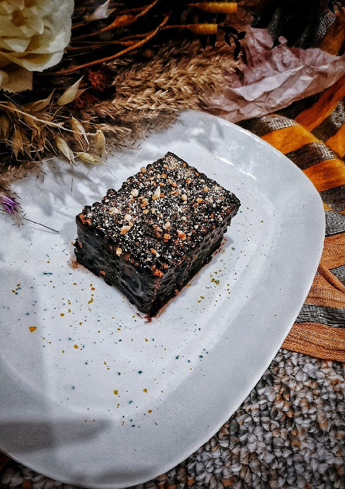 عکسی از دستور کیک یخچالی