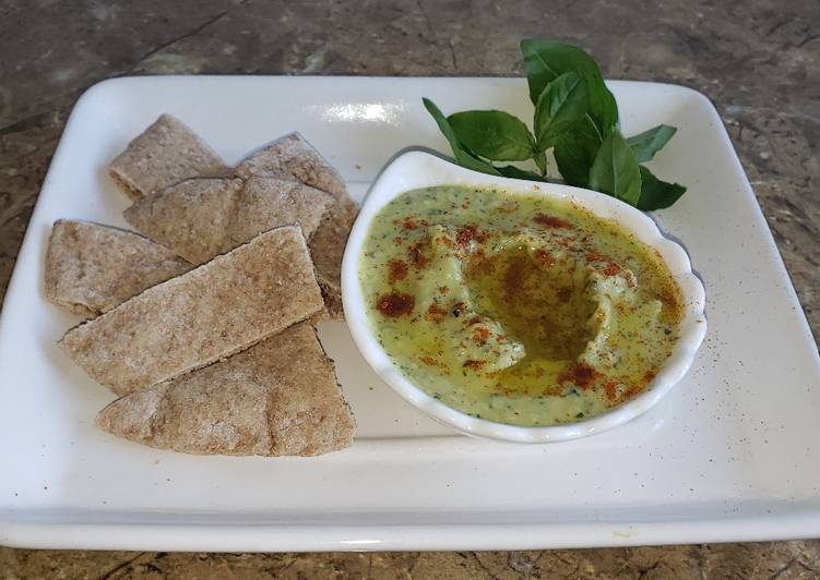 Hummus de albahaca