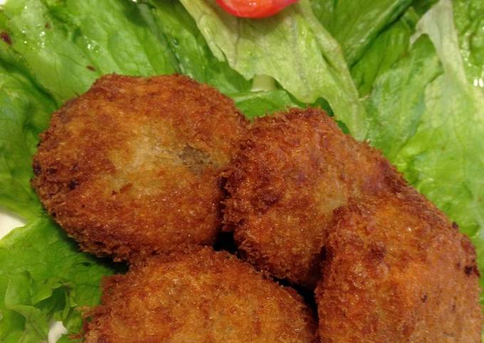 Potato Croquette recipe main photo