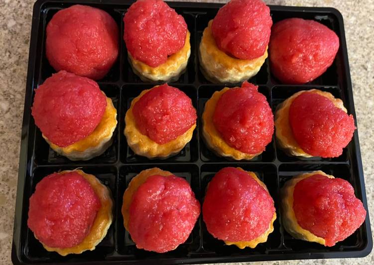 Recipe of Award-winning Bubble gum flavour boondi ladoo pastry