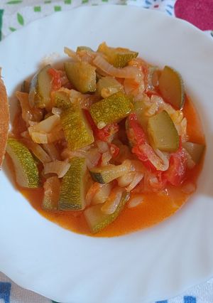 Cukkínis lecsó 🍅 🫑 🧅 (elronthatatlan) recept fotója