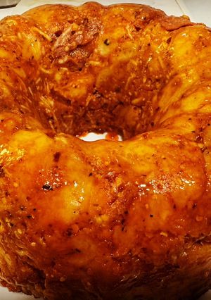 A picture of Pull apart Pepperoni Pizza Bread.