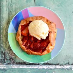 A picture of Strawberry Galette.