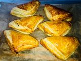 Слойки очень вкусные с любой начинкой (слоённое тесто)