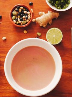 Schwarze Mungbohnen-Suppe Rezepthauptbild