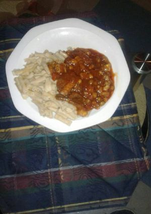 A picture of Macaroni with cinnamon.