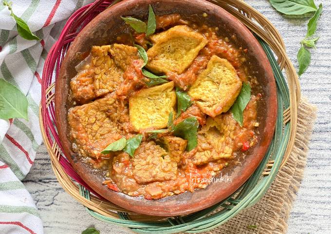 Resep membuat Tahu tempe penyet sambal kemangi yang nikmat