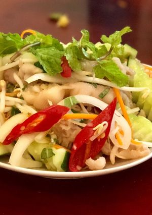 Hình của món Gỏi chân gà.