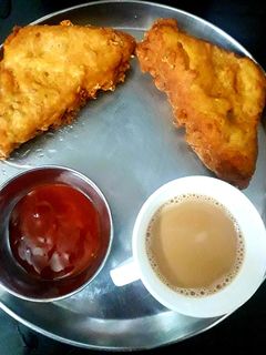 ब्रेड चीज़ पकोड़ा (bread cheese pakoda recipe in Hindi) रेसिपी मुख्य फोटो