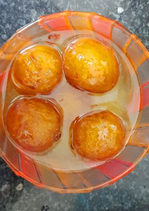 குலாப் ஜாமுன் (Gulab jamun recipe in tamil) செய்முறை முக்கிய புகைப்படம்