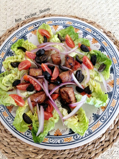 Una foto de Ensalada de atún marinado
