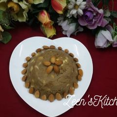 A picture of Jowar and Apple Halwa.