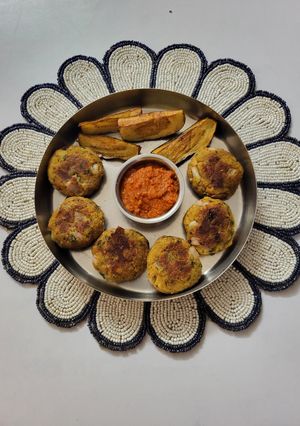 A picture of Cheesy Cutlets from Leftover Khichdi and Roti.