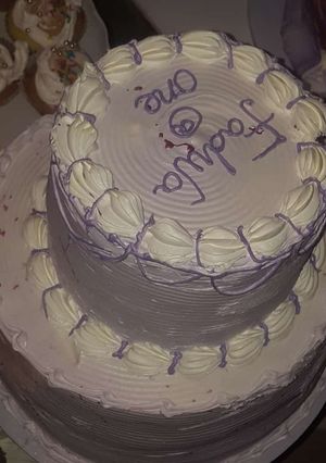A picture of Whipped cream and butter frosting.