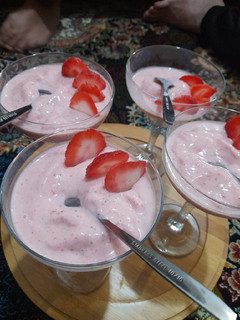 عکسی از دستور اسموتی توت فرنگی