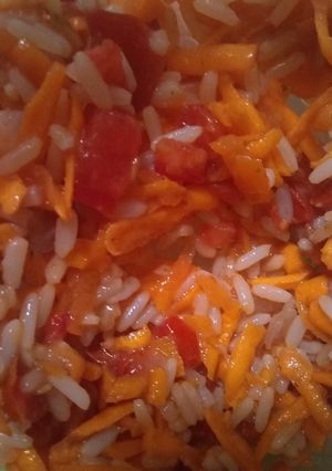 Una foto de 🍅-Ensalada fresca-🥕