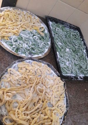 Una foto de Fideos caseros de zapallo!