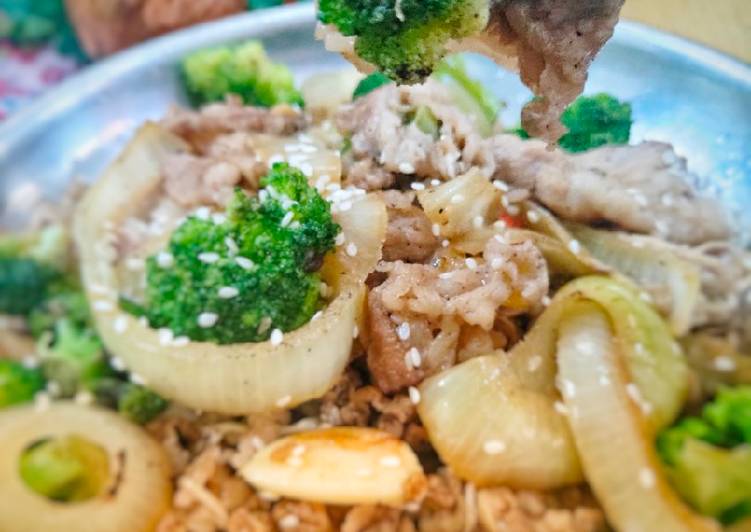 Resep Grilled Beef with sauted broccoli topping, Lezat Sekali