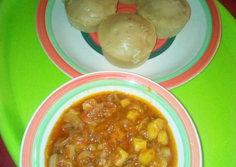 Alkubus with cabbage nd potatoes soup
