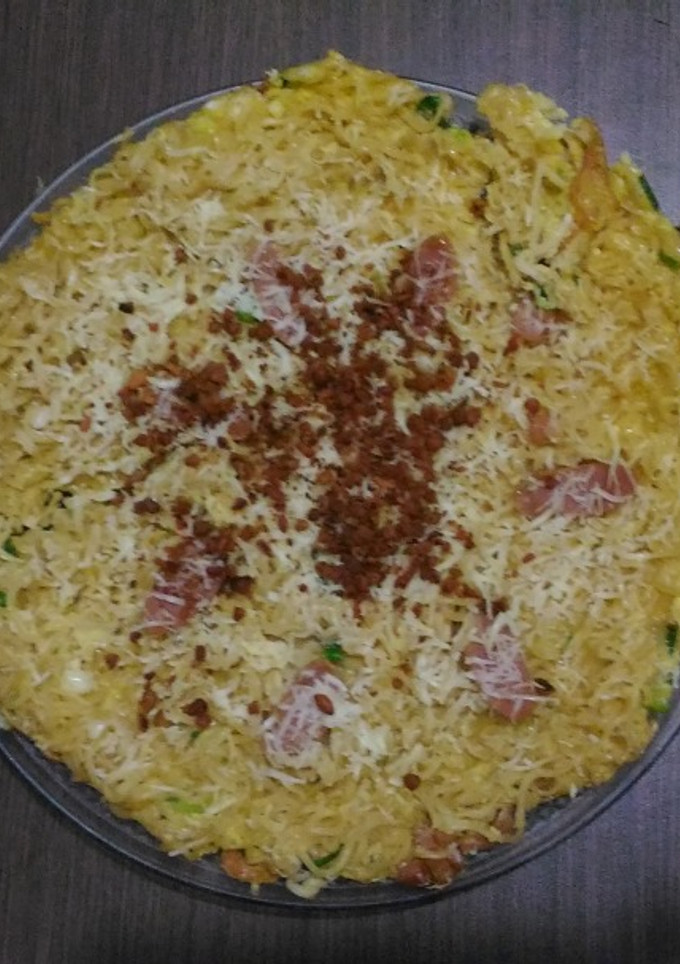 Foto resep Cheezy Noodle Pizza