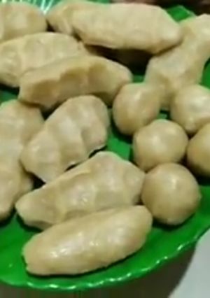 பிடி கொழுக்கட்டை (Pidi kolukattai recipe in tamil) செய்முறை முக்கிய புகைப்படம்