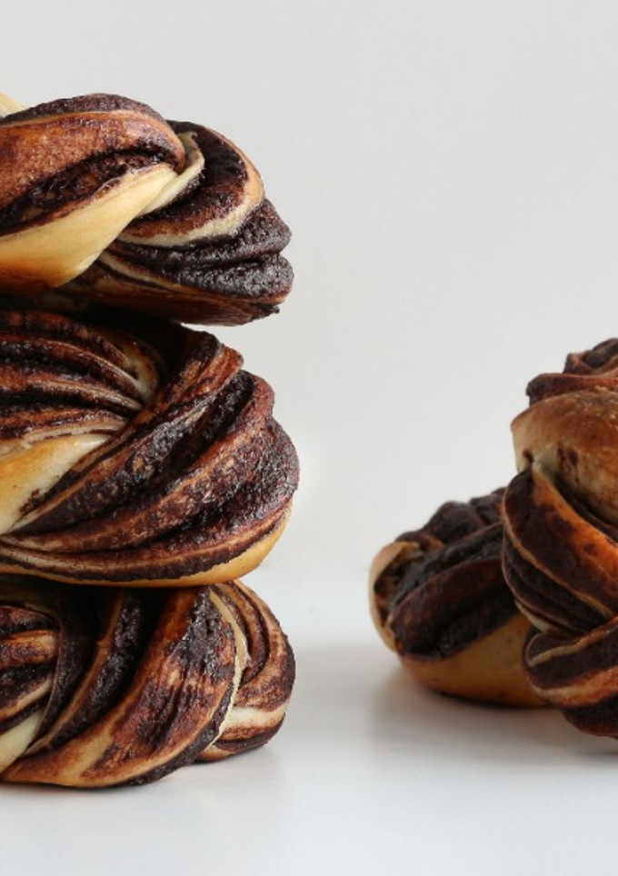 A picture of Chocolate Braided Bread [Brioche Wreath].