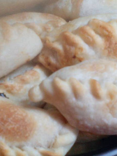 Una foto de Empanadas de pollo