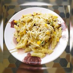 A picture of White Sauce Pasta.